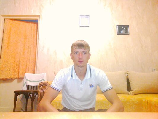  -,   Davyd, 34 ,   