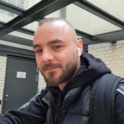  Romain,   Wiorel, 32 ,   ,   