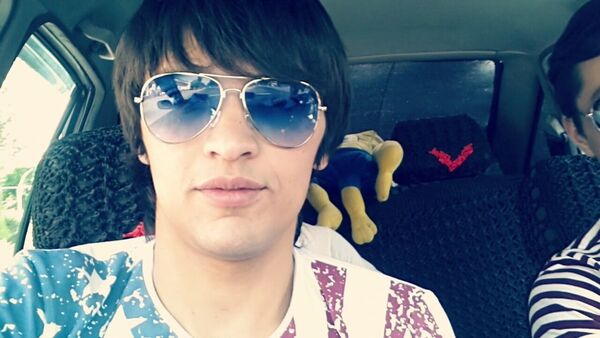  ,   Izzatbek, 33 ,   ,   , c 