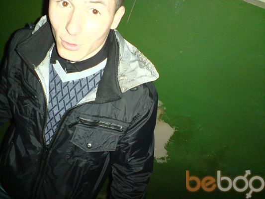  ,   Aram, 32 ,     , c 