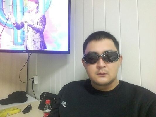  ,   Arman, 34 ,   ,   , c 
