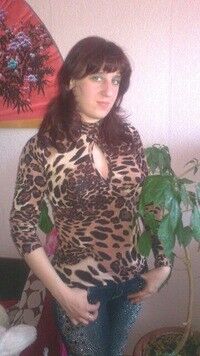  ,   Alina, 35 ,   