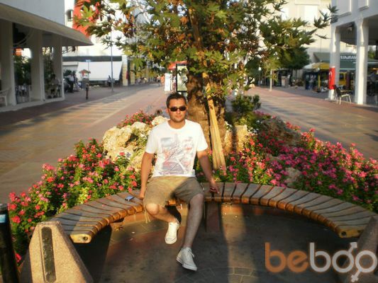  ,   Onur, 40 ,   