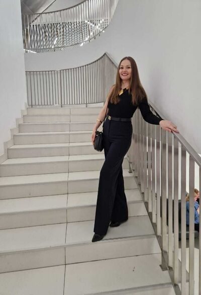  ,   Elena, 40 ,   ,   , c 