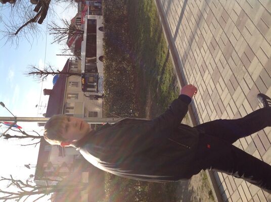  ,   Ionich, 37 ,   