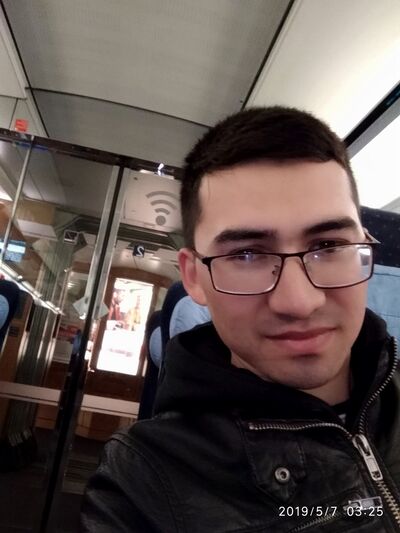 ,   Jon, 32 ,   ,   , c , 