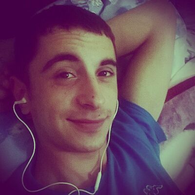  ,   Turist, 27 ,   