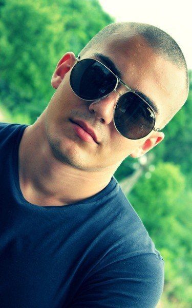  43063369  Samir, 40 ,    