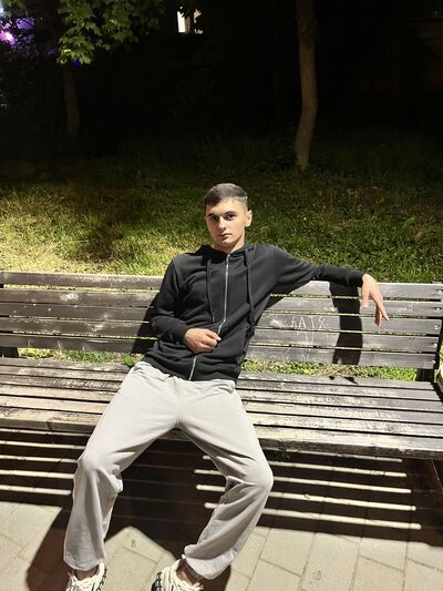  ,   Xxx, 19 ,   ,   