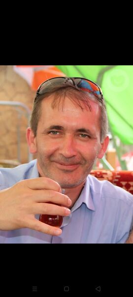  ,   Zinayde, 51 ,   ,   