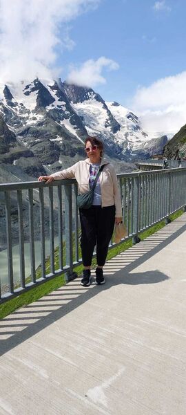 Dolphin,   Vera, 56 ,   ,   