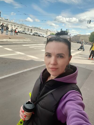  -,   Alexandra, 39 ,   c 