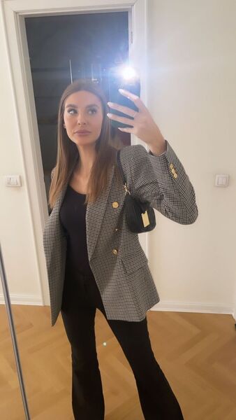  ,   , 33 ,   ,   