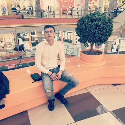  ,   Artem, 29 ,   ,   , 