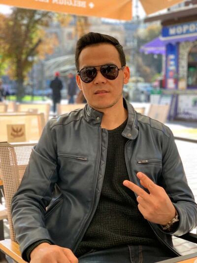  ,   Jek, 33 ,   ,   , c 