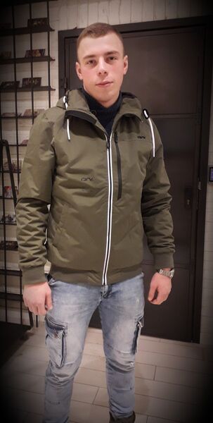  ,   Serhii, 25 ,  