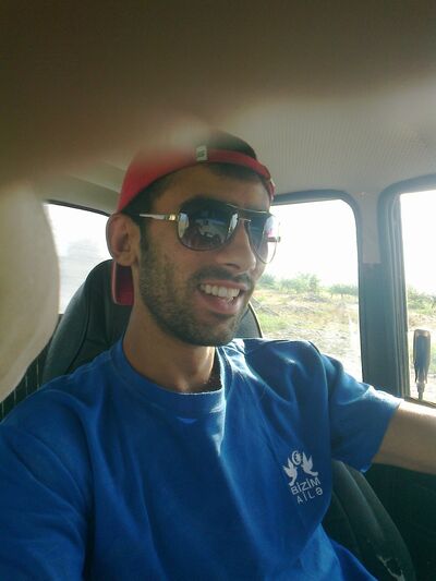  ,   Ruxa, 35 ,     , c 