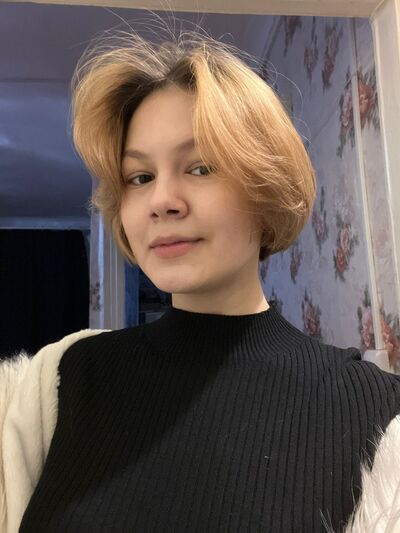  -,   Karina, 22 ,   ,   