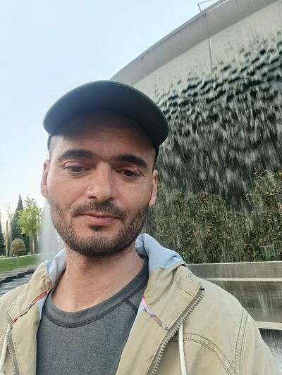  ,   Vardan, 39 ,   ,   