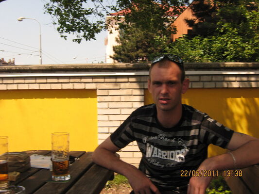  ,   Vadim, 40 ,   