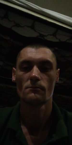  ,   Artur, 35 ,   ,   