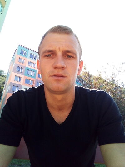  ,   Ivan, 31 ,  