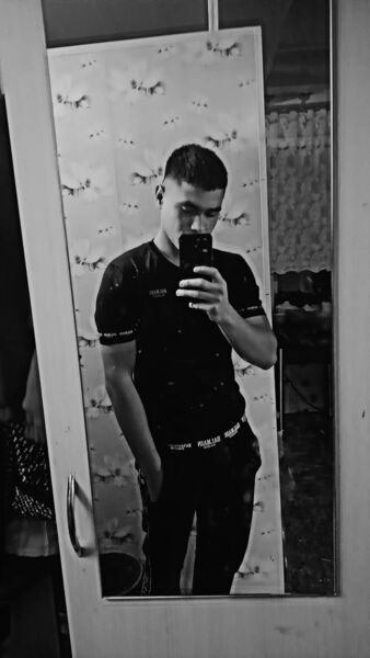  ,   Rayan, 18 ,   ,   