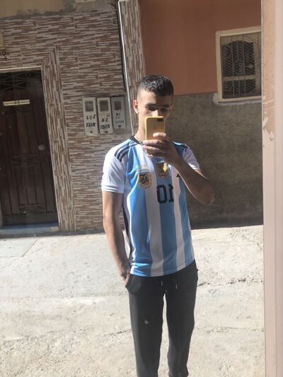  ,   Yassin, 18 ,  