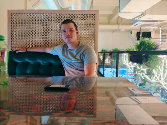  ,   Bogdan, 21 ,   ,   