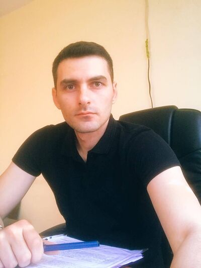  Al Fuhayhil,   Hugo, 33 ,   ,   