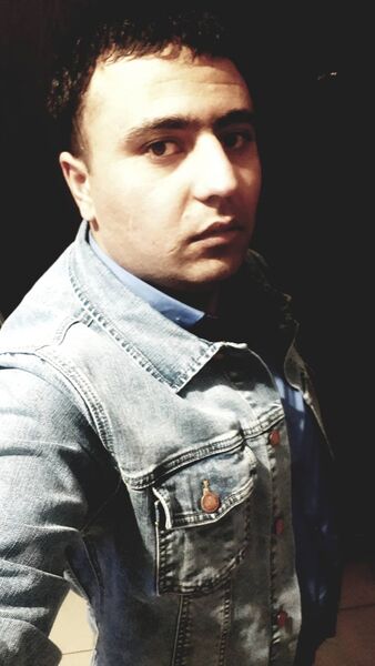  ,   Razmik, 35 ,   ,   , c 