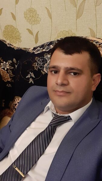 ,   Emin, 39 ,   ,   