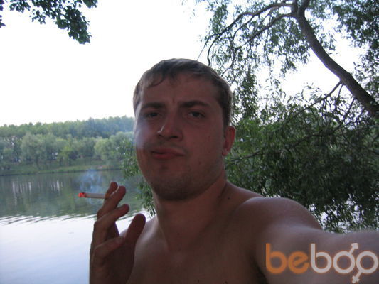  ,   Alex, 40 ,  