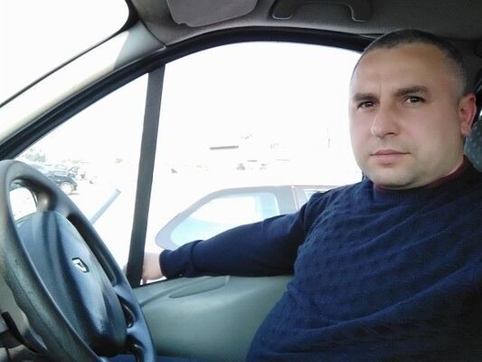  ,   Vasyl, 43 ,   ,   , c 