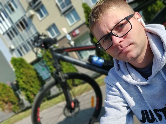  ,   Vladimir, 35 ,   , c , 