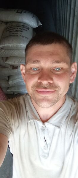  ,   Sergei, 39 ,   ,   