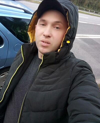  ,   Roman, 33 ,   ,   