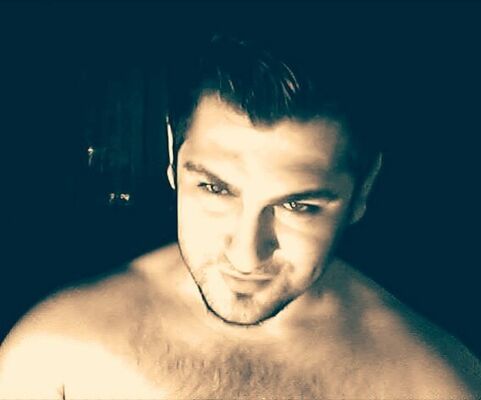  ,   Eros, 77 ,   ,   , c 