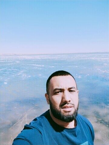  ,   Romeo Frenck, 27 ,   ,   