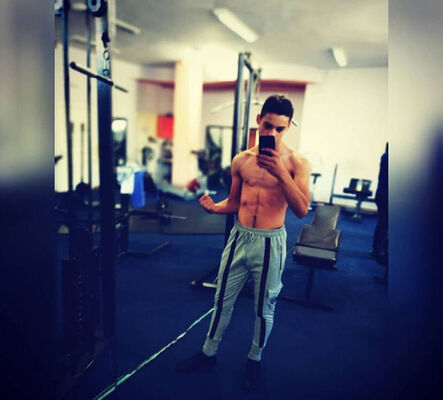  ,   Narek, 23 ,   ,   