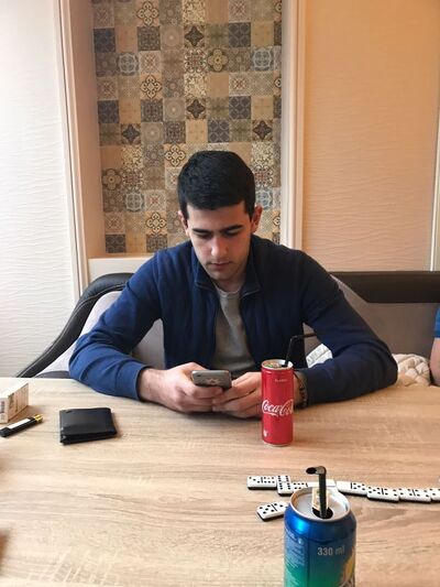  ,   Farid, 29 ,   