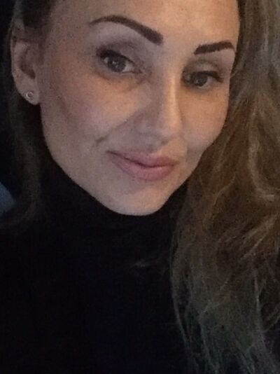  ,   Lola, 52 ,     , c 