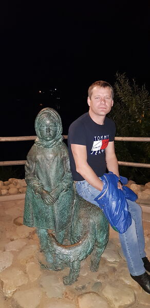  ,   Ilya, 41 ,   ,   , c 