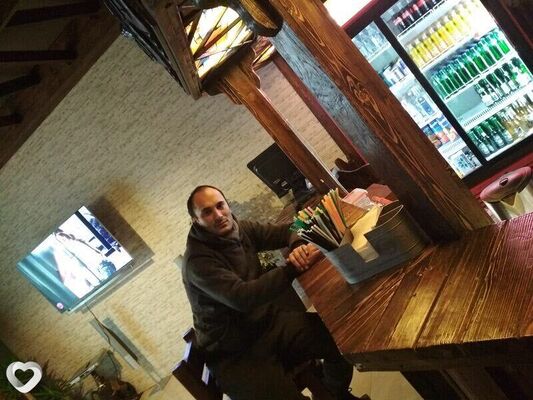  ,   Ashot, 38 ,   ,   