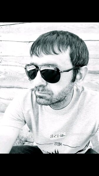  ,   David, 44 ,   ,   