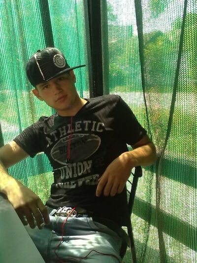  ,   Sergej, 30 ,   ,   , c 