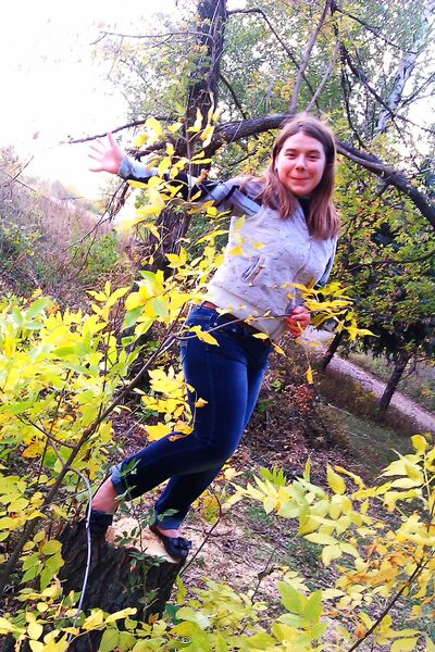  ,   KATRIN, 35 ,   ,   , c 