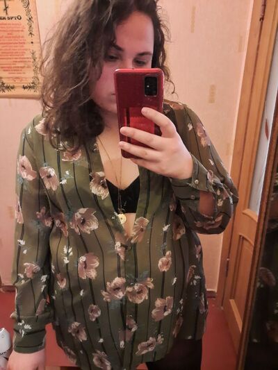 ,   Julianna, 28 ,   ,   