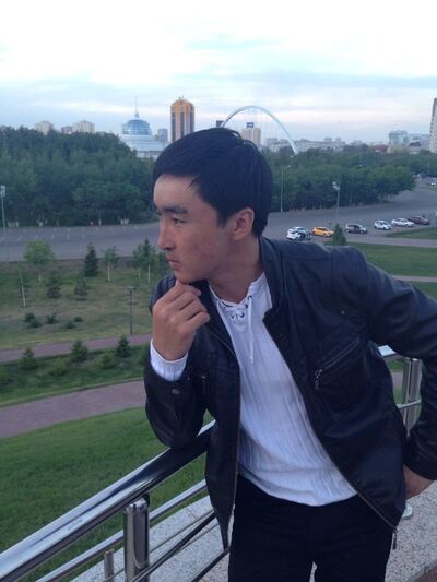  ,   Amanbek, 30 ,   ,   , c 