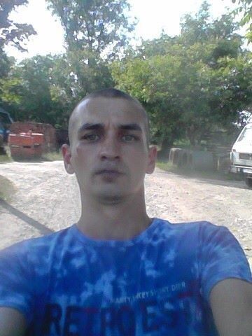  18077449  , 32 ,    
